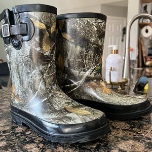 Magellan Rain Boots